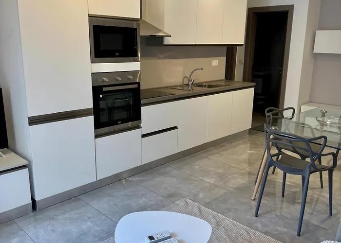 Апартаменты Champagne Garden *